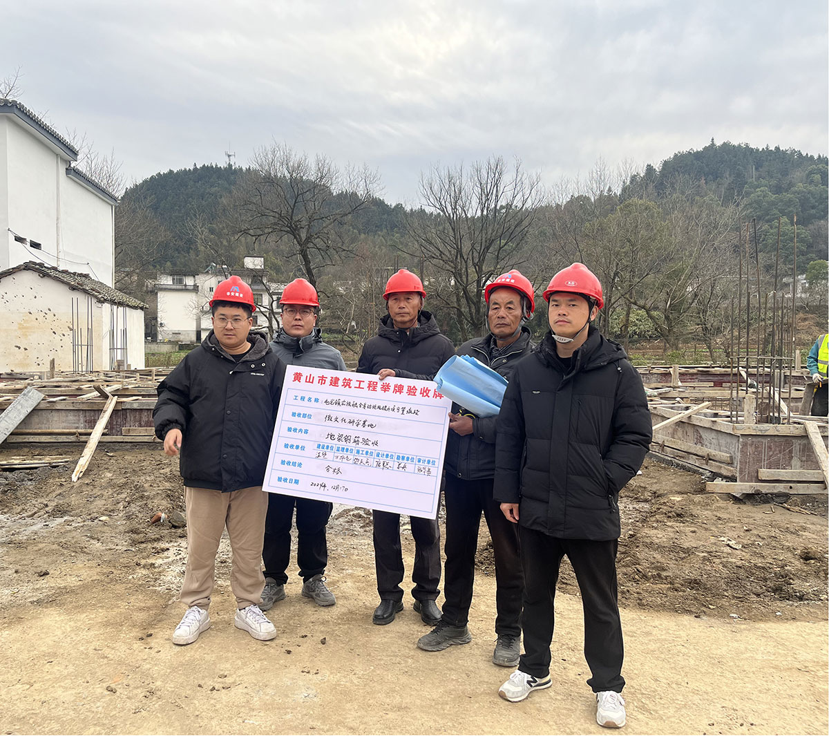 黨建引領進工地，支部聯動促發(fā)展